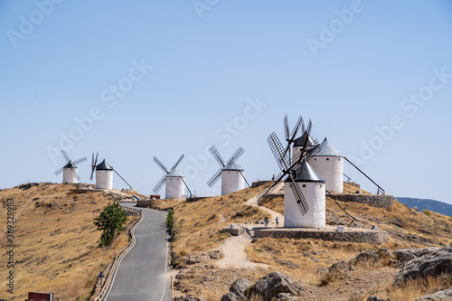 Molinos de Consuegra y Campo de Criptana