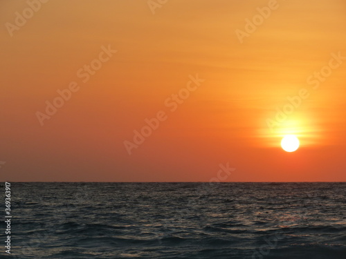 farewell to the sun in Isla Tortuga © AGUSTIN