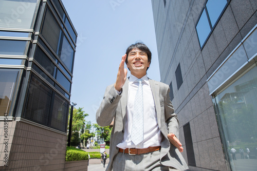 Wallpaper Mural 走るビジネスマン Torontodigital.ca