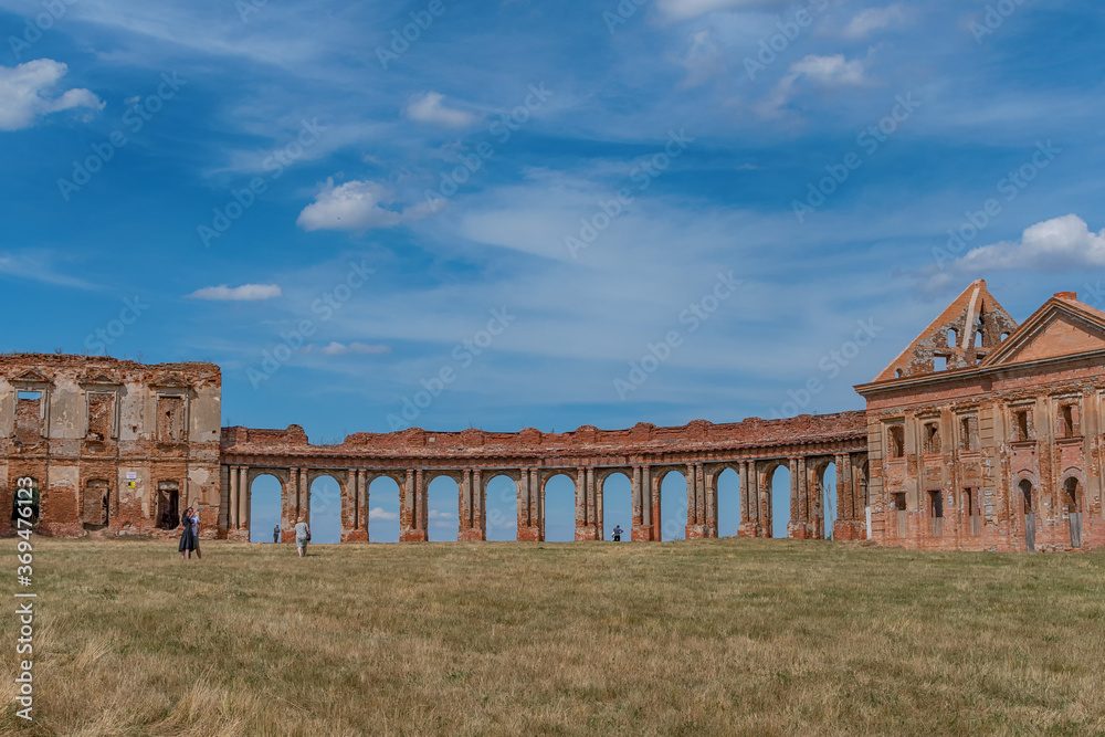 Ruzhany Palace - the main seat of the senior line of the Sapieha noble family. Famous places in Belarus Ruzhany Palace - the main seat of the senior line of the Sapieha noble family. Famous places in Belarus