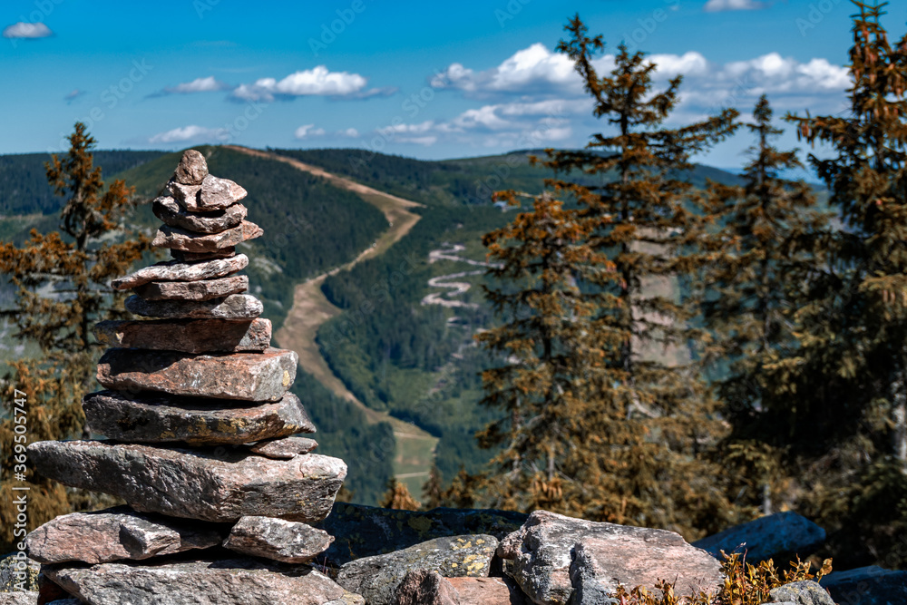 Rock balancing in Sudetes mountains landscape - obrazy, fototapety, plakaty 