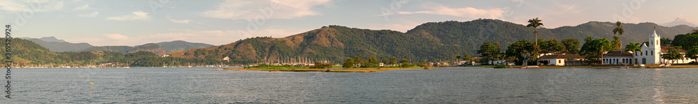 Obraz premium Panoramic view of Paraty, Brazil from the sea