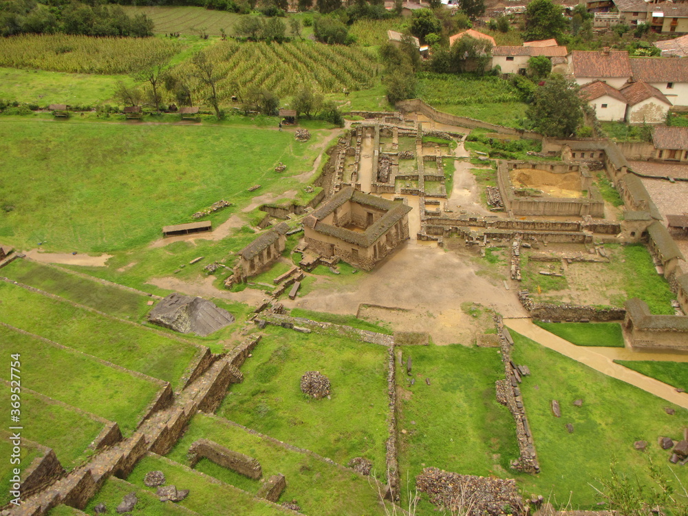 Fortaleza de Ollantaytambo en el Valle Sagrado de Perú