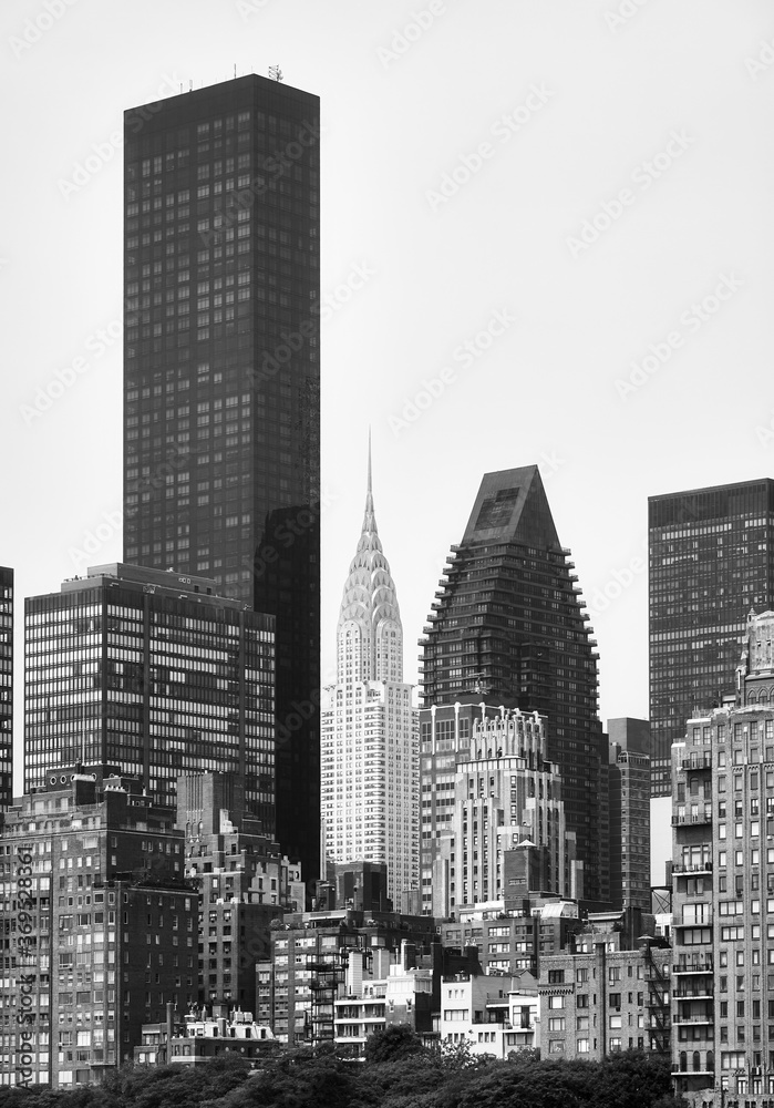 Black and white picture of Manhattan East Side architecture, New York.