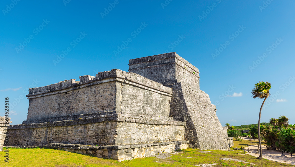 Wind God temple pyramid in the Maya ruin of Tulum, Yucatan, Mexico.