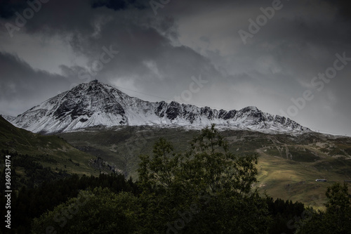Montagna innevata