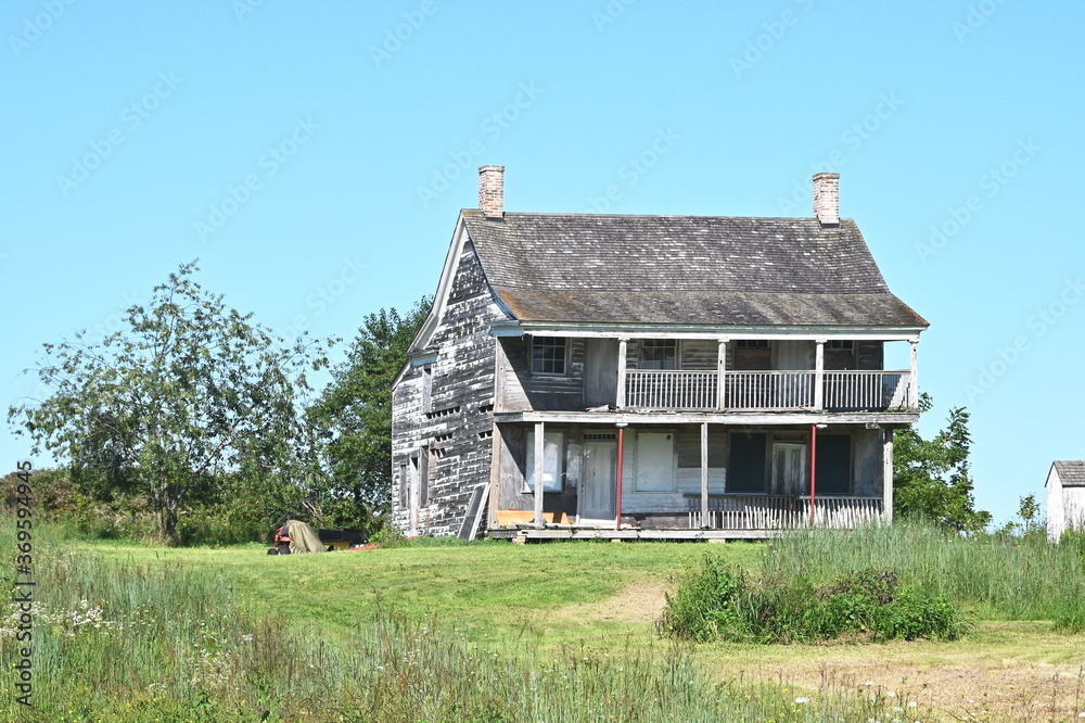 Obraz premium Abandoned Farmhouse