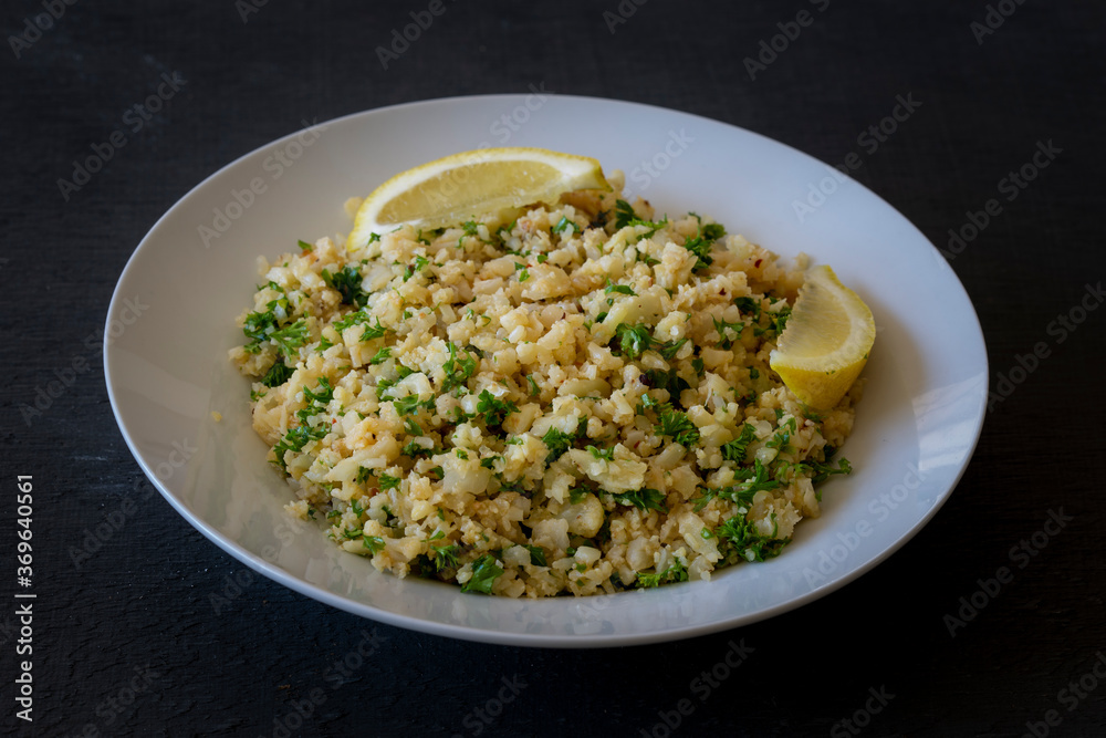 Cauliflower rice with finely chopped parsley with chicken Cauliflower rice with finely chopped parsley with chicken