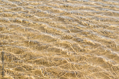 Agua de mar en la playa