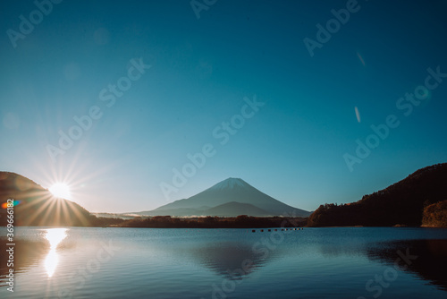 日本の富士山 © 淳 脇塚