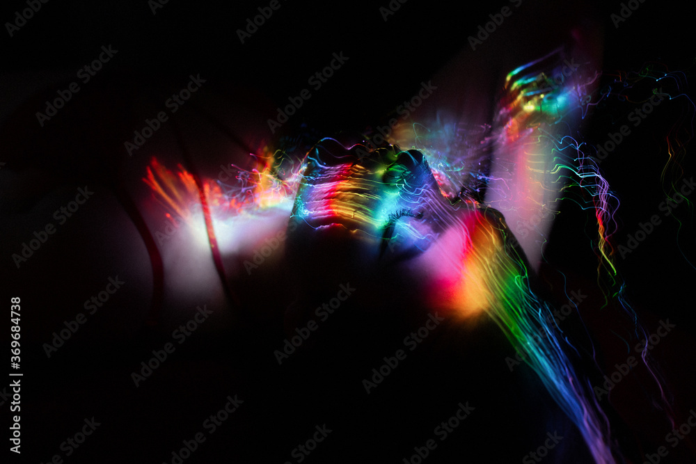 lightpainting portrait, new art direction, long exposure photo without photoshop, light drawing at long exposure, creative art	

