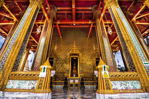wat phra kaew bangkok thailand.