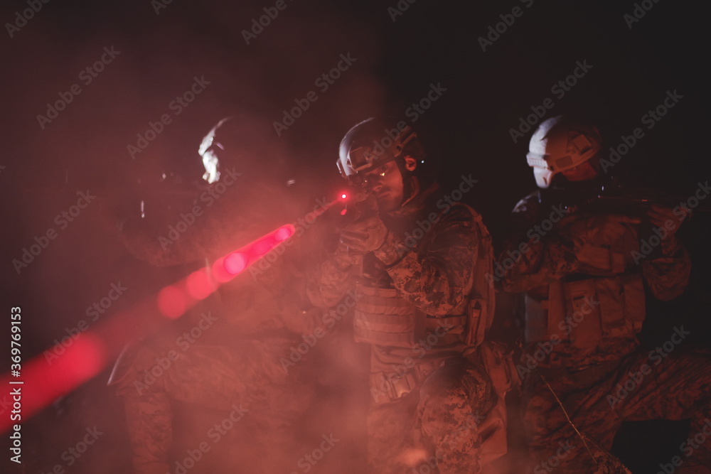 Naklejka premium night mission