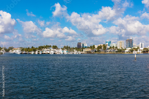 Intracoastal Waterway, Fort Lauderdale, Florida, USA © Ian Kennedy