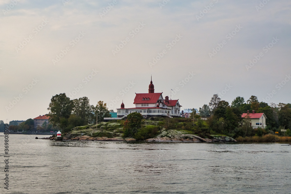 Obraz premium Finland. Helsinki. Nature in Helsinki. September 16, 2018
