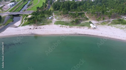 ドローン空撮　砂浜　海岸線　4K