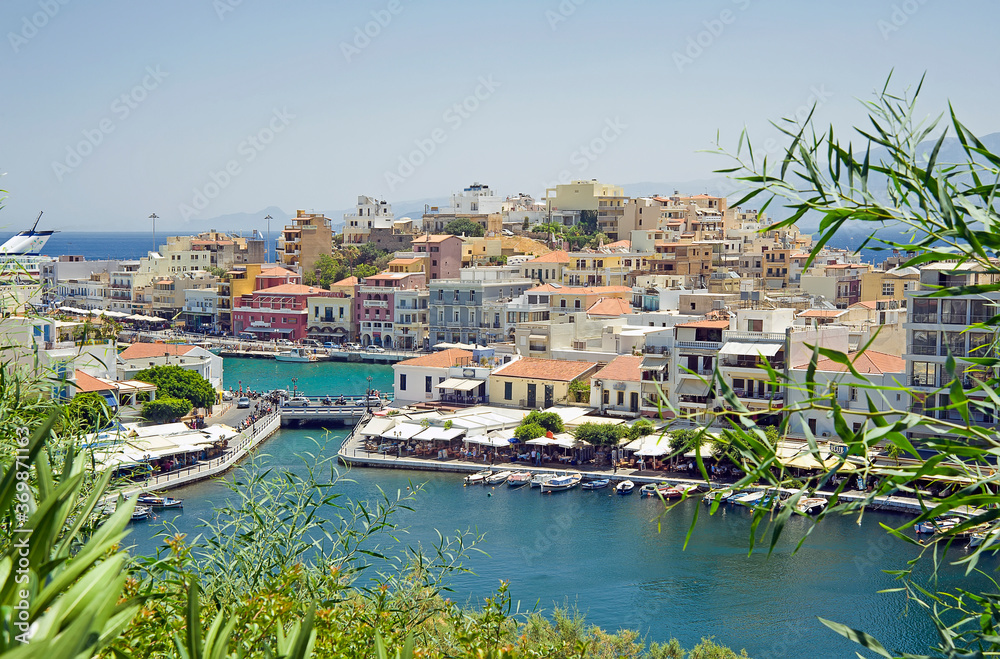 Fototapeta premium The view to the lake Voulismeni in Agios Nikolaos, Crete