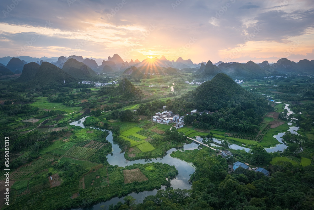 The natural scenery of Guilin, China, the beautiful rural natural landscape.
