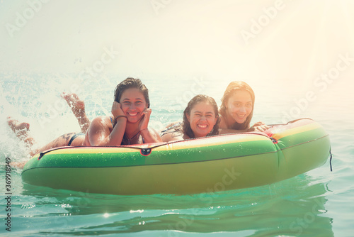 Girls having fun in the water © Luis Louro