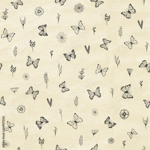 Set of hand drawn butterflies. Entomological collection of highly detailed hand drawn butterflies and branches, flowers, leaves. Retro vintage style. Seamless pattern. Vector illustration. © inna_v