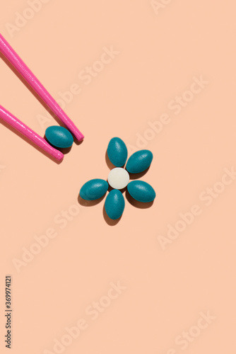 pill flower