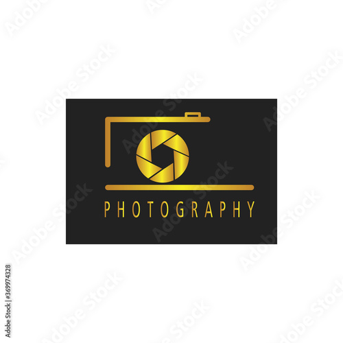 Camera lens logo elegant outline black background design template vector