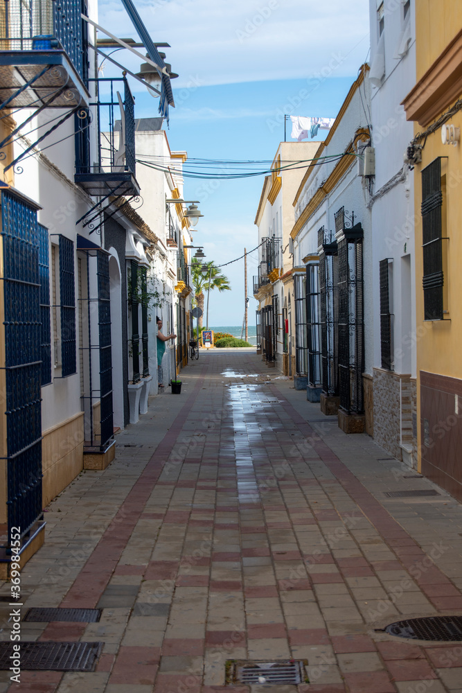 Calles de Chipiona, Cádiz foto de Stock | Adobe Stock