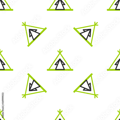 Line Traditional indian teepee or wigwam icon isolated seamless pattern on white background. Indian tent. Vector Illustration.