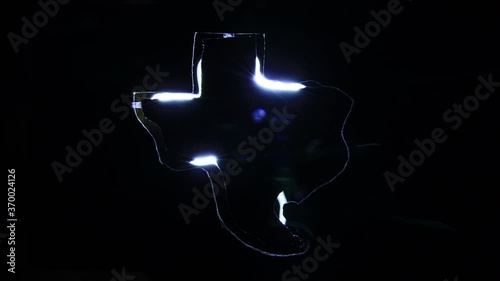 Light Painting outline of the State of Texas logo / emblem in 4k