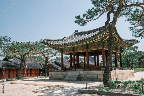 Changgyeonggung Palace Korean traditional architecture in Seoul, Korea © Sanga