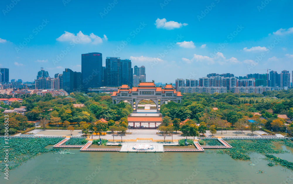 Fototapeta premium Shunfeng Mountain Park, Foshan City, Guangdong Province, China