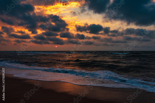 Beautiful colorful sunset on the sea  summer beach