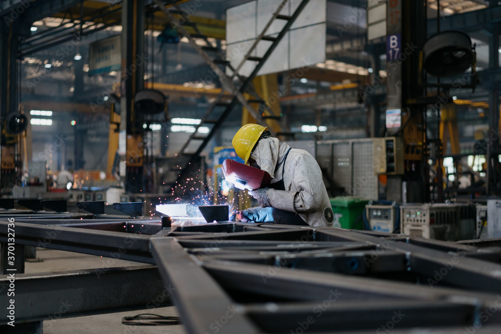 worker working in factory worker working in factory