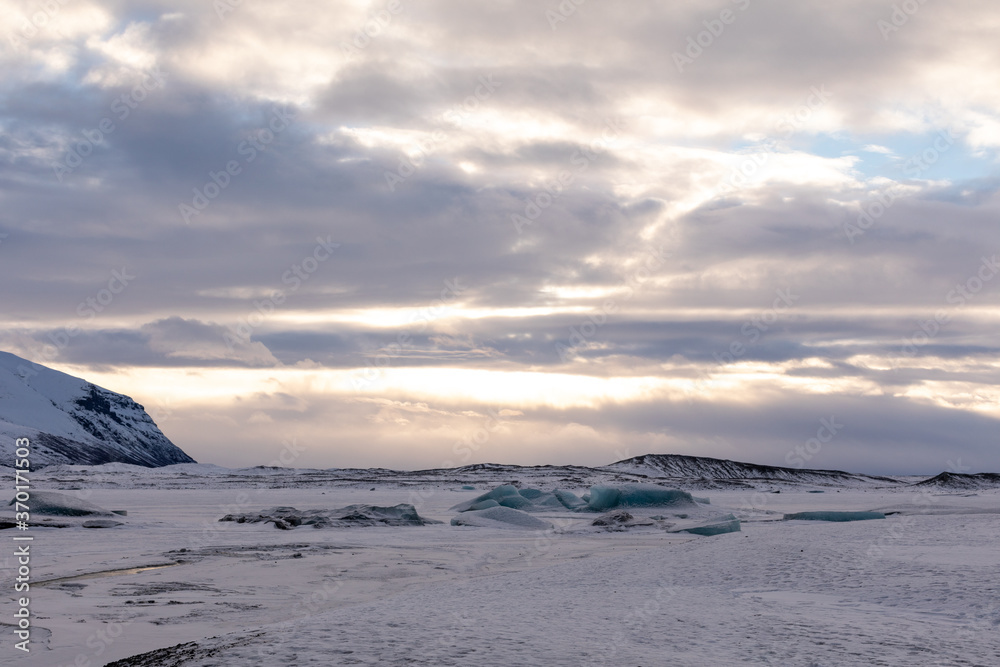 Winter Panorama of Icelandic Atlantic ocean, glacier and Vatnajökull National Park clouds