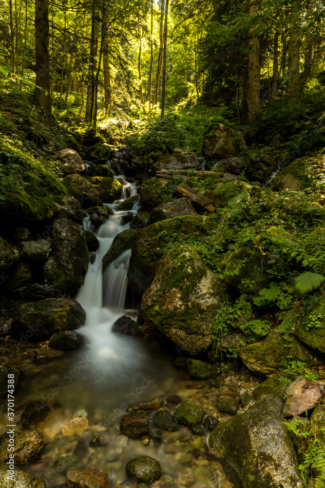 Obraz premium waterfall in the alpin nature park Marguareis in Italy