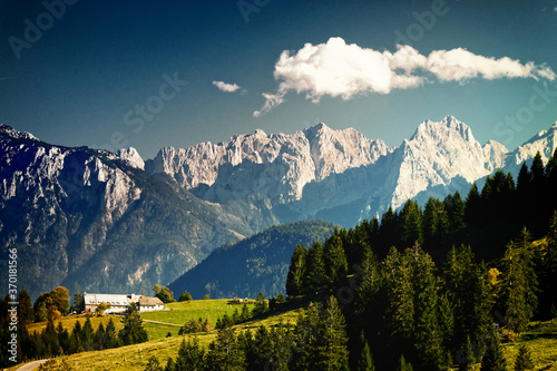 Panorama vom Sudelfeld im Mangfallgebirge, in den bayerischen Alpen. Wandergebiet und Skigebiet. photo