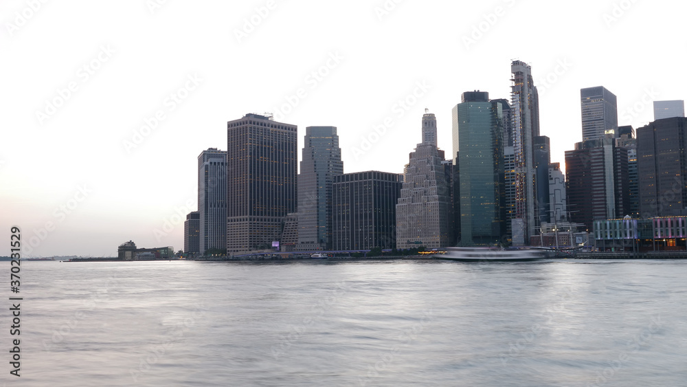 Fototapeta premium landscape of lower manhattan NYC