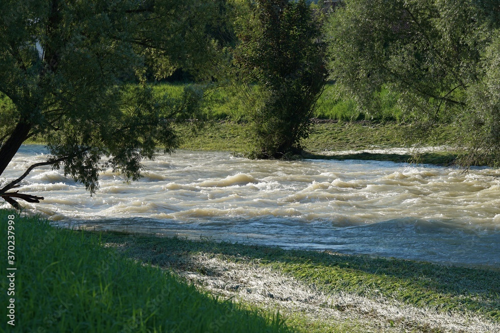 August-Hochwasser an der Mangfall August-Hochwasser an der Mangfall