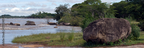 Rio Orinoco, Amazonas venezolano