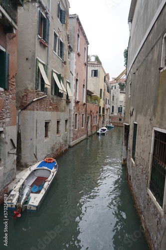 canal in venice © Helloo