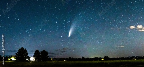 view of comet neowise in the night sky
