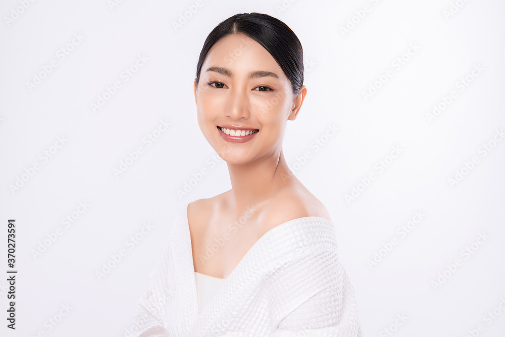 Beautiful Young asian Woman with Clean Fresh Skin, on white background, Face care, Facial treatment, Cosmetology, beauty and spa, Asian women portrait Beautiful Young asian Woman with Clean Fresh Skin, on white background, Face care, Facial treatment, Cosmetology, beauty and spa, Asian women portrait