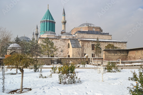 Obraz na płótnie Mevlana Museum during winter with park full of snow w salonie