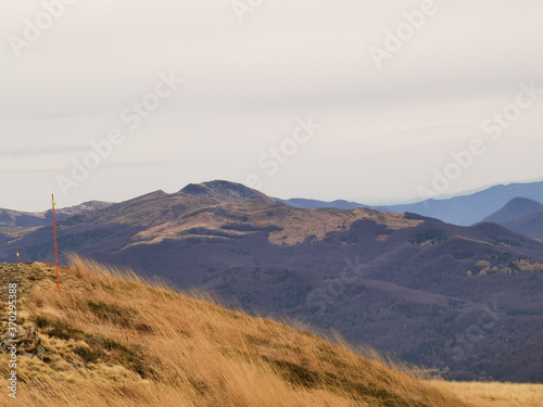 Obraz na płótnie Tarnica in the autumn, Bieszczady, Poland w salonie