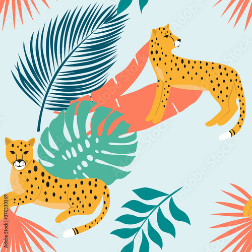 Vector seamless pattern with leopards and tropical leaves. 