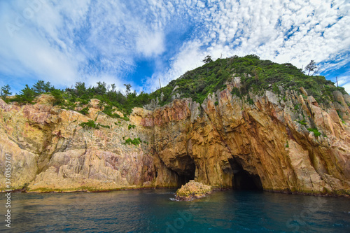 青海島観光汽船