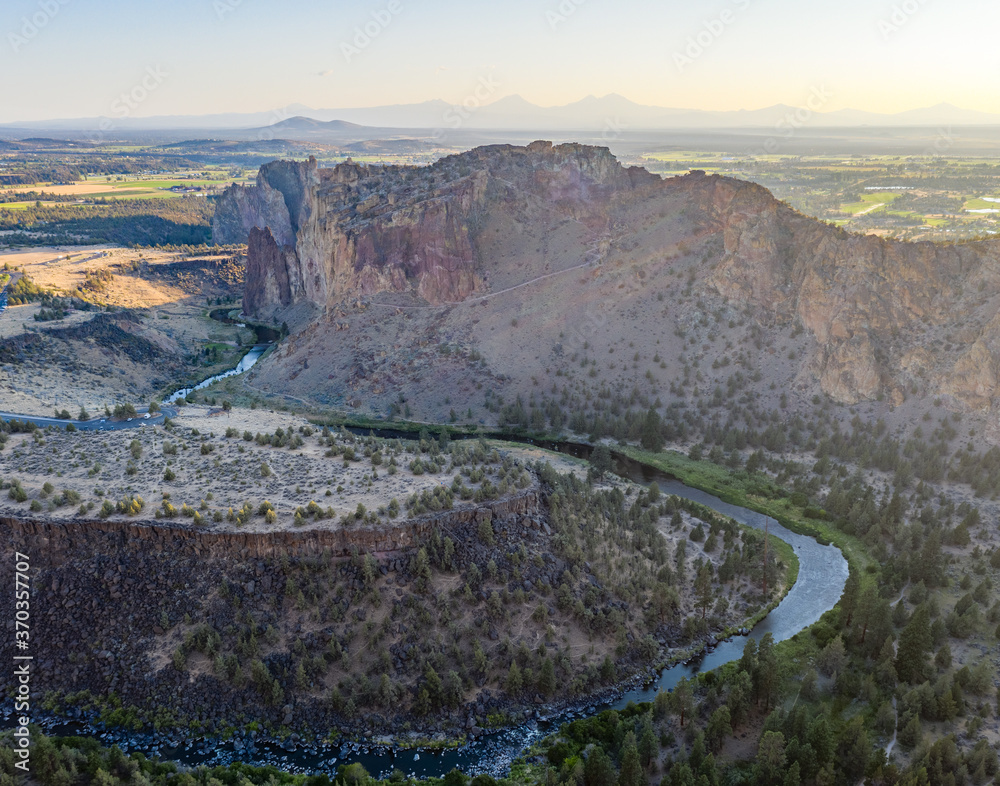 landscape, desert, rock, canyon, mountain, nature, sky, travel, mountains, red, stone, view, park, usa, cliff, hill, blue, rocks, tourism, beauty, national, scenic, valley, aerial, drone, bend, oregon