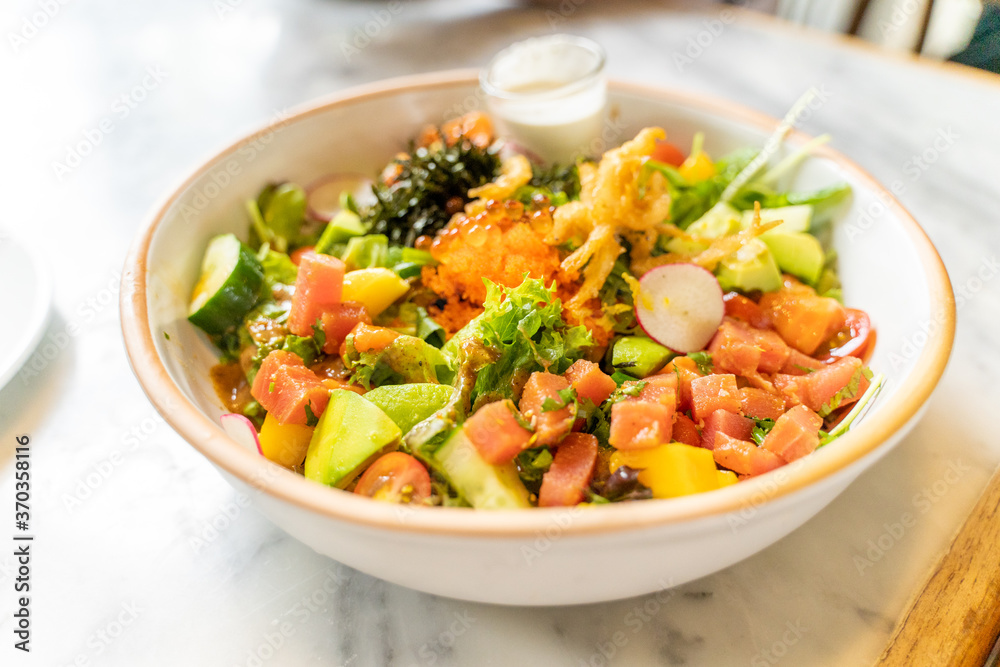 Raw salmon salad Raw salmon salad