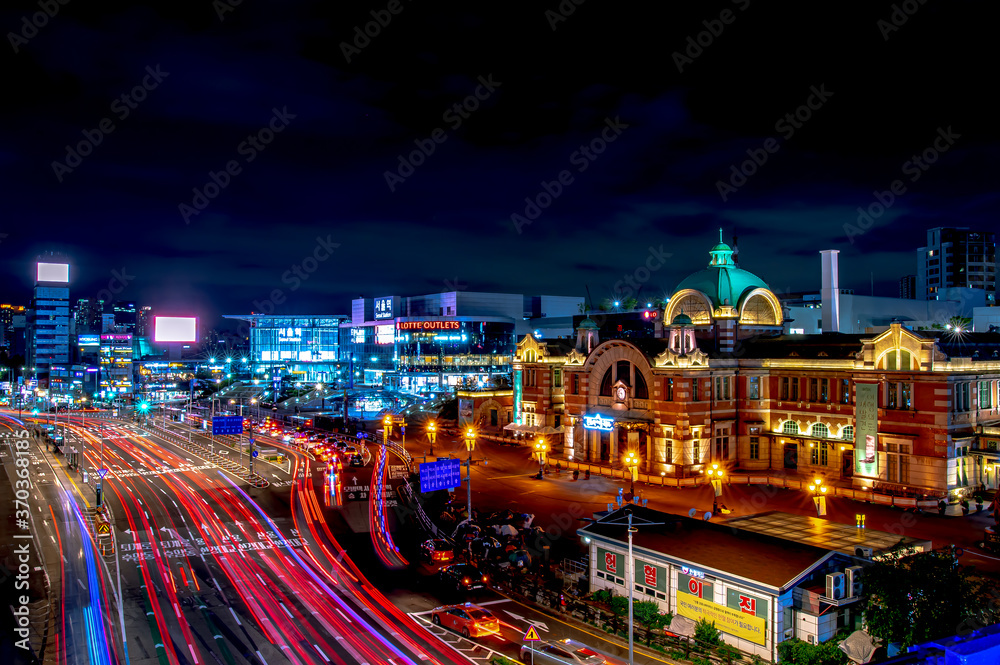 Obraz premium Seoul station at night