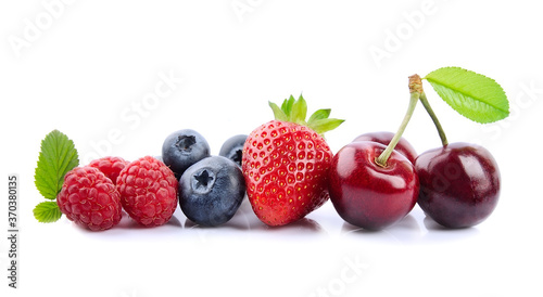 Fototapeta Naklejka Na Ścianę i Meble -   Cherry, raspberry, blueberries, strawberry in close up on white backgrounds.